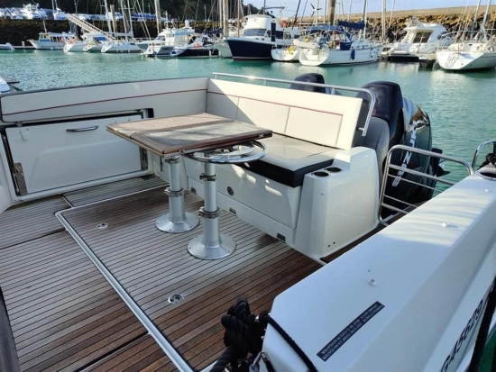 Jeanneau Cap Camarat 10.5 WA de segunda mano en venta