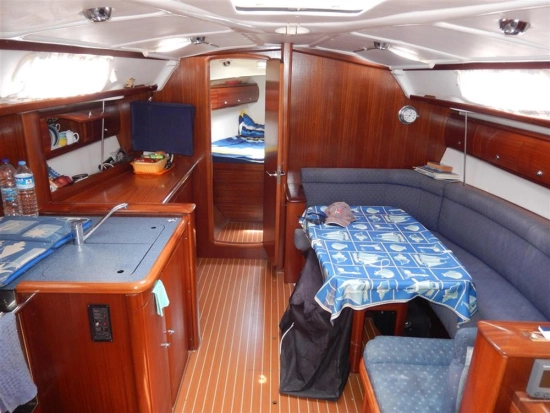 Bavaria Yachts 38 CRUISER usado à venda