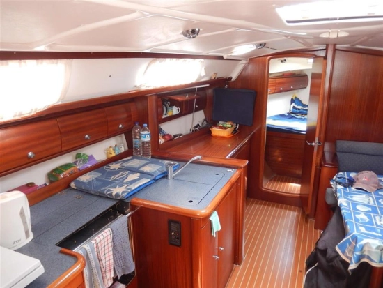 Bavaria Yachts 38 CRUISER usado à venda