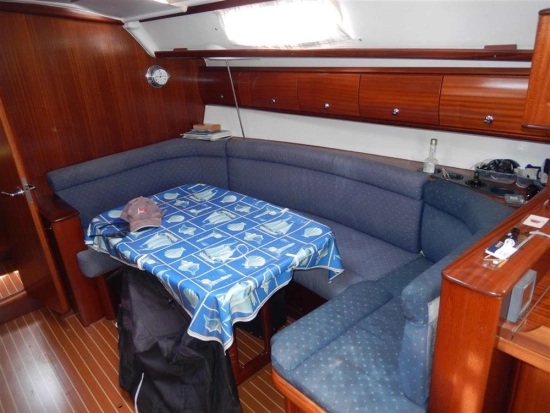 Bavaria Yachts 38 CRUISER usado à venda