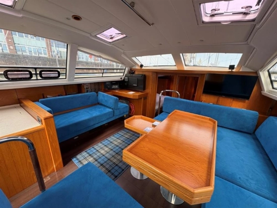 Wauquiez Pilot Saloon 55 usado à venda