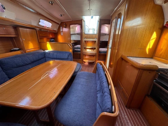 Bavaria Yachts 42 CRUISER usado à venda