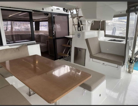 Fountaine Pajot Saona 47 usado à venda