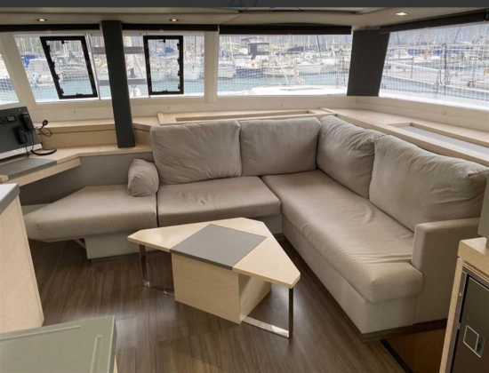 Fountaine Pajot Saona 47 usado à venda