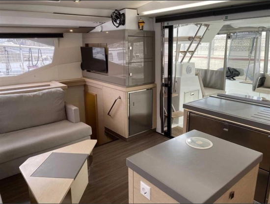Fountaine Pajot Saona 47 usado à venda
