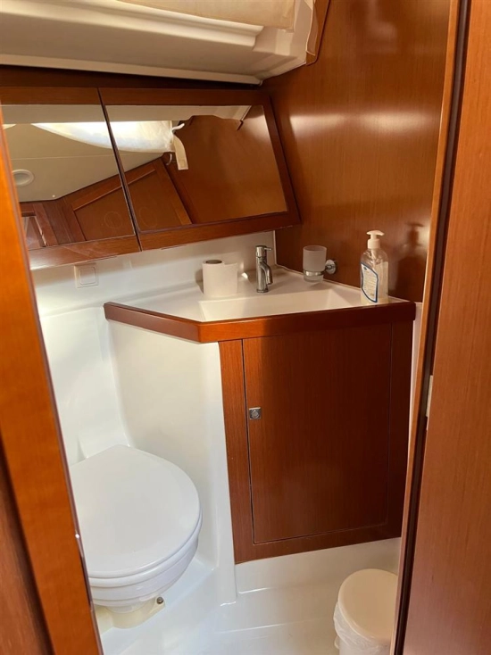 Beneteau Oceanis 45 usado à venda