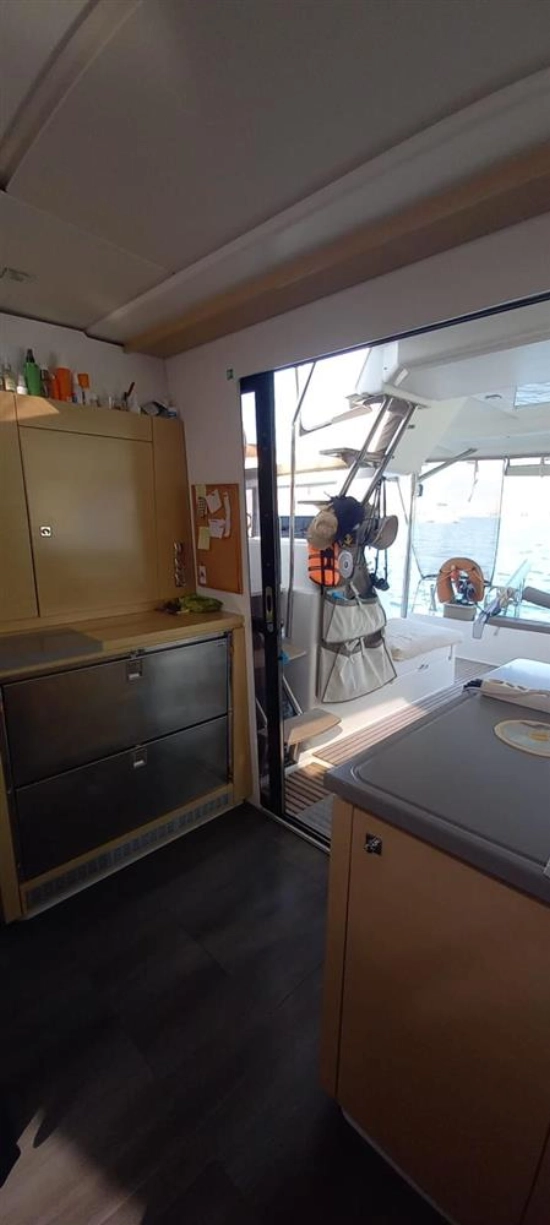 Fountaine Pajot HELIA 44 usata in vendita