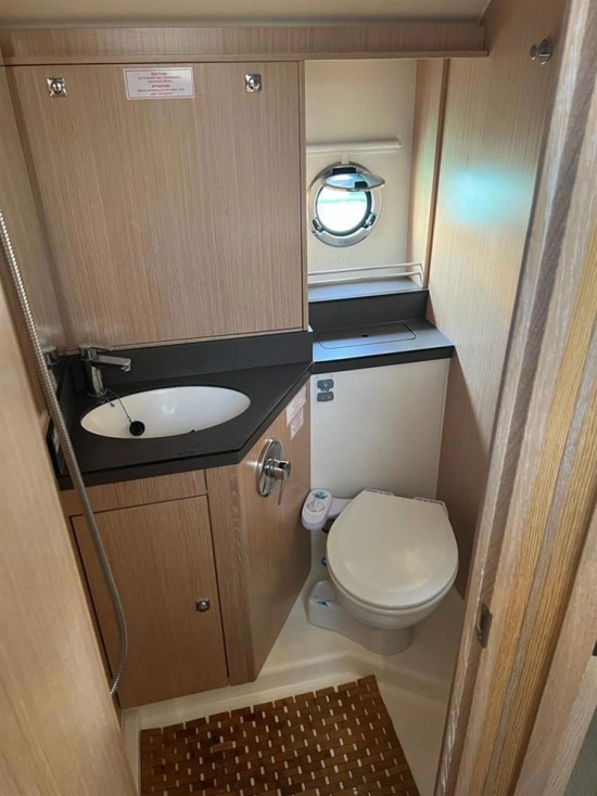 Bavaria Yachts E 40 FLY de segunda mano en venta