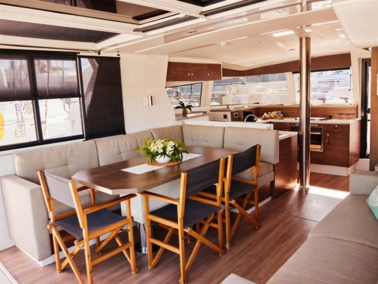 CATANA BALI 4.2 usado à venda