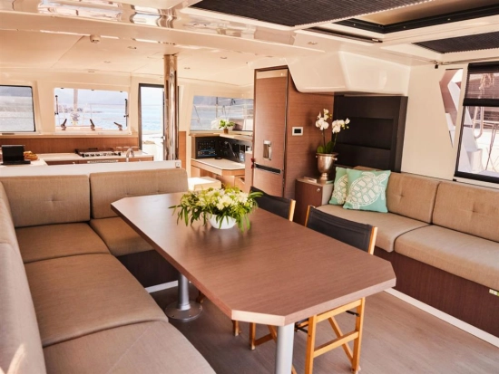 CATANA BALI 4.2 usado à venda