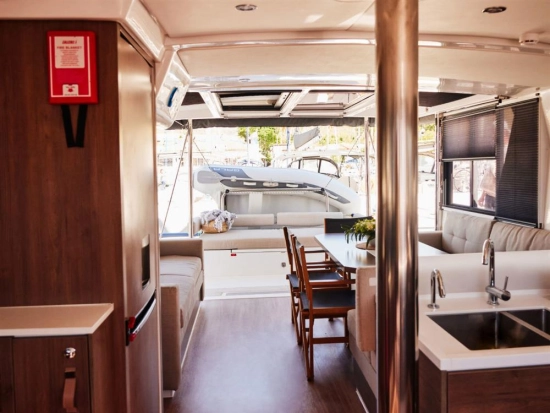 CATANA BALI 4.2 usado à venda