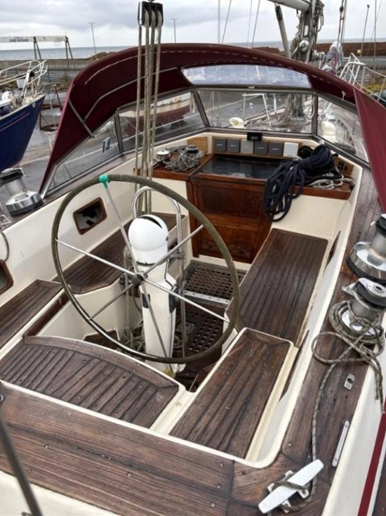 Aphrodite 42 Ketch usado à venda