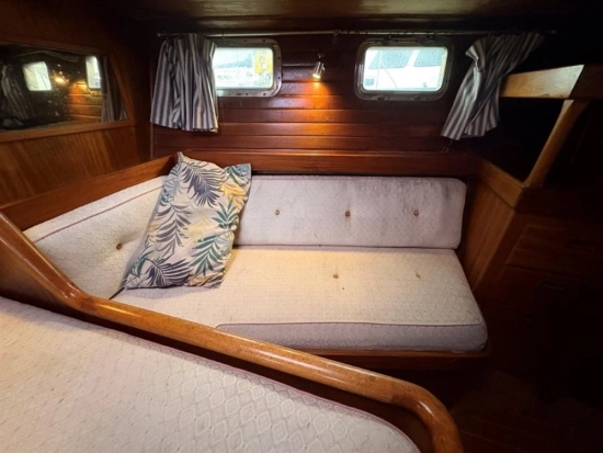 Aphrodite 42 Ketch usado à venda