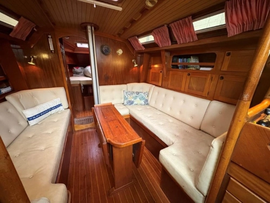 Aphrodite 42 Ketch usado à venda