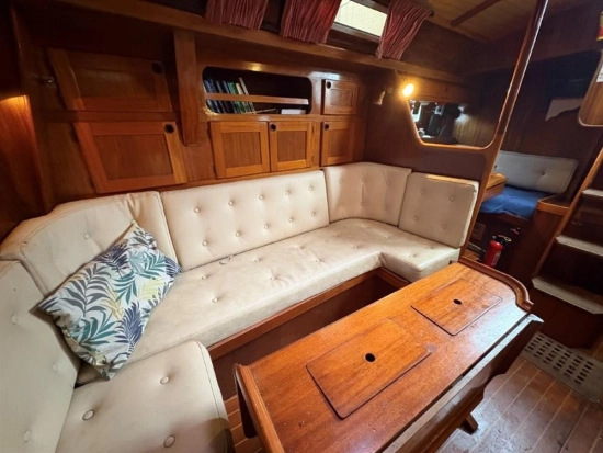 Aphrodite 42 Ketch usado à venda