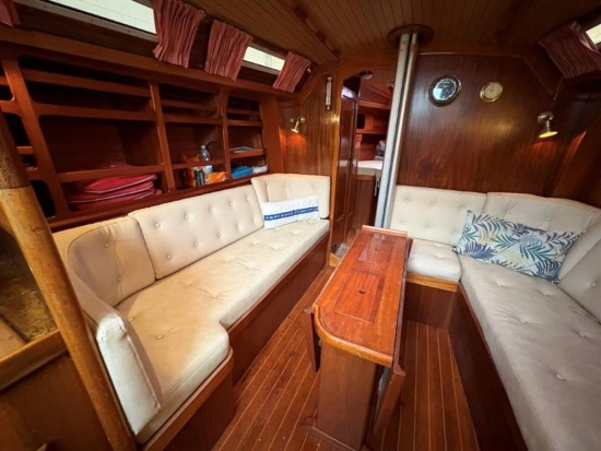 Aphrodite 42 Ketch usado à venda