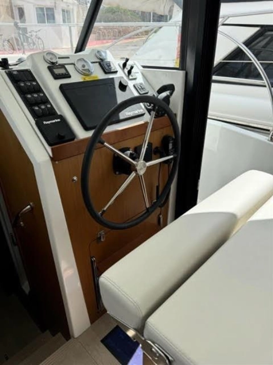 Beneteau Swift Trawler 30 usado à venda