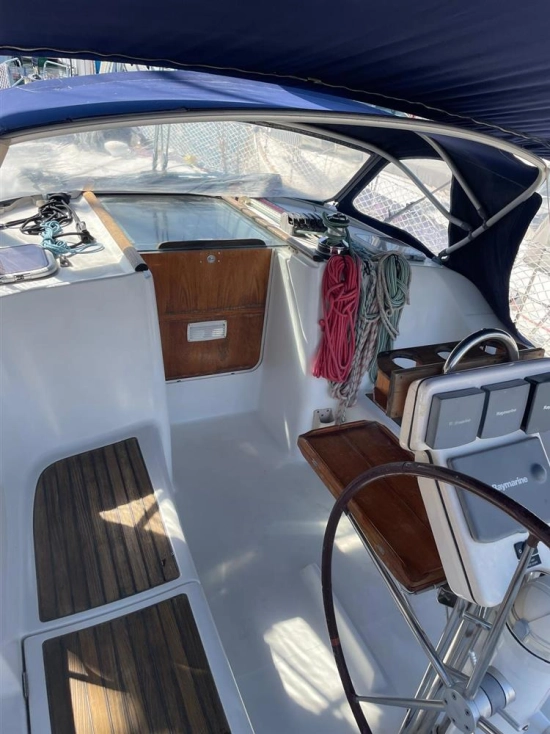 Beneteau Oceanis 393 usado à venda