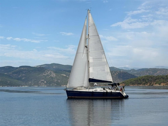 Beneteau Oceanis 393 usado à venda