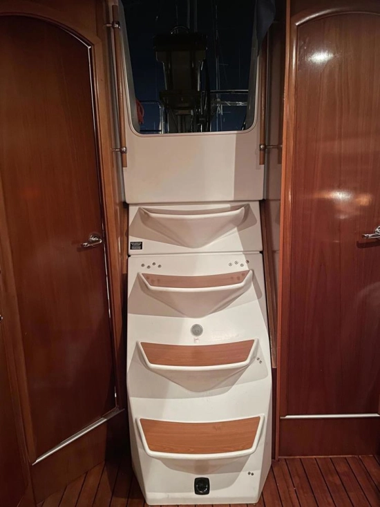 Beneteau Oceanis 393 usado à venda
