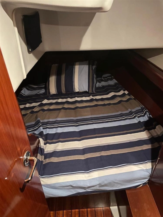 Beneteau Oceanis 393 usado à venda
