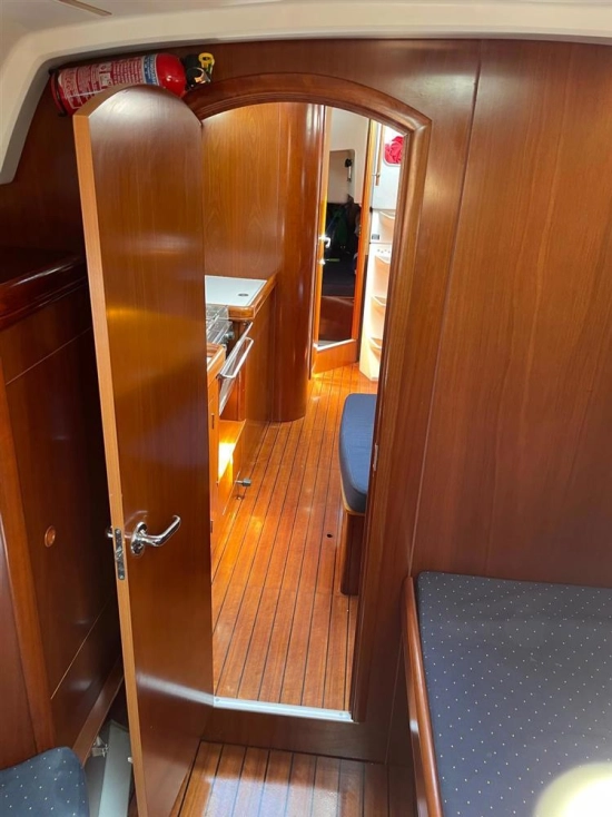 Beneteau Oceanis 393 usado à venda