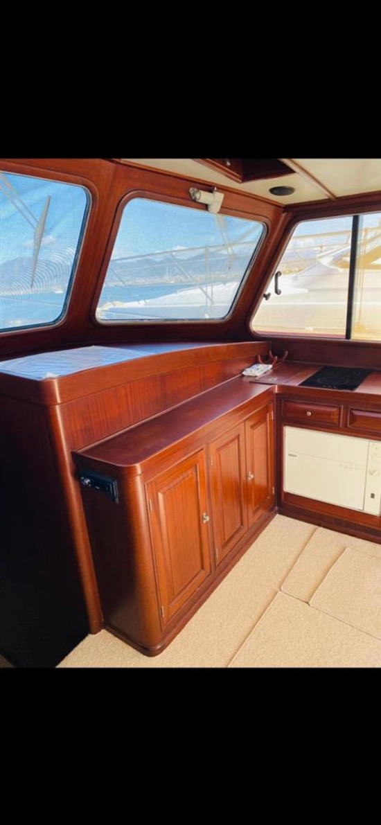 LOBSTER 46 FLYBRIDGE usado à venda