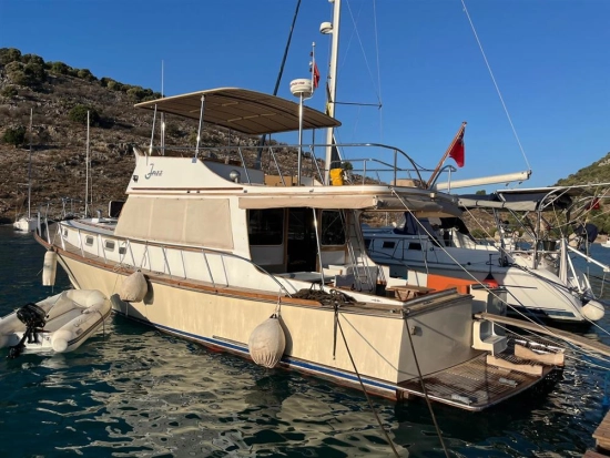 LOBSTER 46 FLYBRIDGE usado à venda
