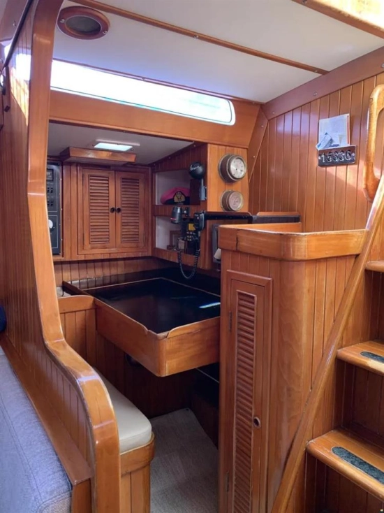 ALDEN SKYE 51 de segunda mano en venta