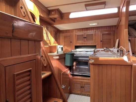 ALDEN SKYE 51 de segunda mano en venta