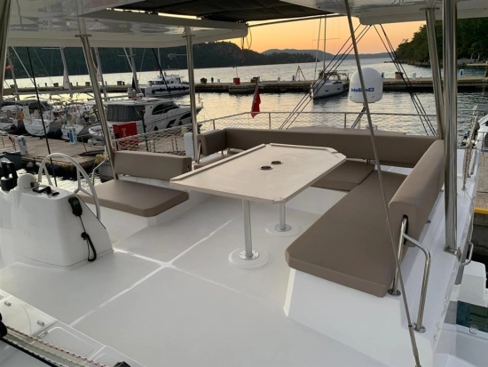 Catana BALI 4.8 usado à venda