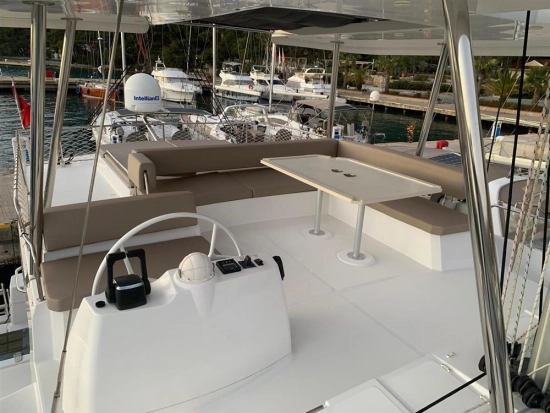 Catana BALI 4.8 usado à venda