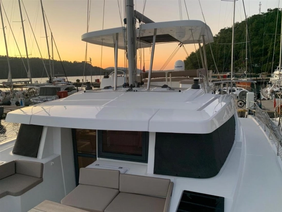 Catana BALI 4.8 usado à venda