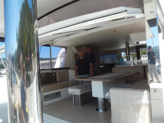 Catana BALI 4.8 usado à venda