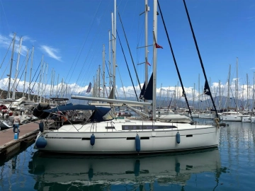 Bavaria Yachts CRUISER 46 usado à venda