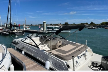 Bayliner VR5 CUDDY de segunda mano en venta