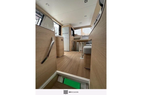 AVENTURA CATAMARANS 37 usata in vendita