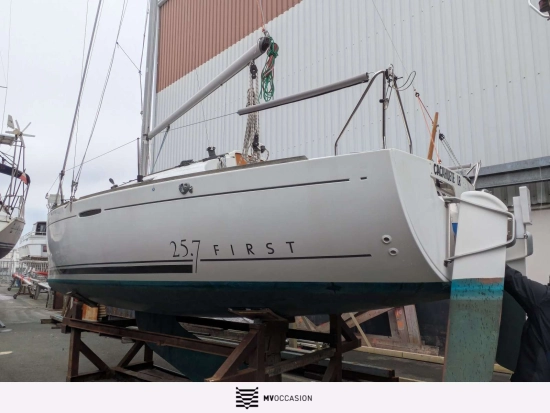 Beneteau First 25.7 usado à venda