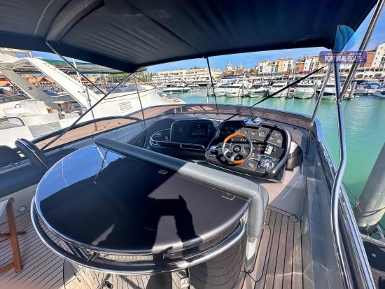 Sunseeker Manhattan 74 usata in vendita