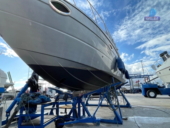 Maxum 2900 SE usata in vendita