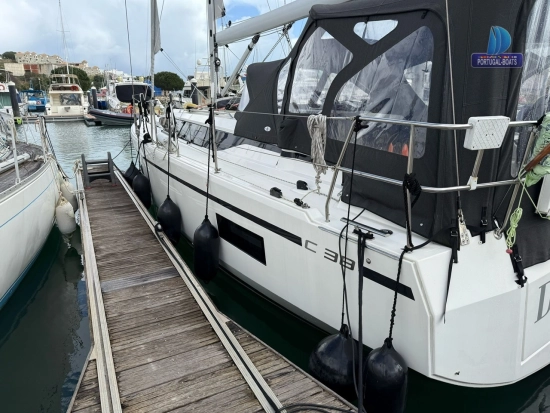 Bavaria Yachts c 38 usado à venda