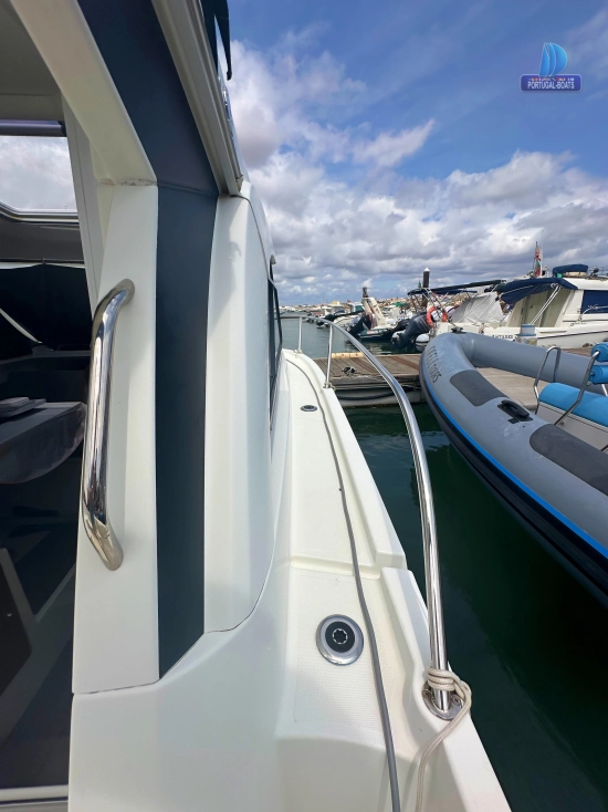 Beneteau Antares 7 usata in vendita