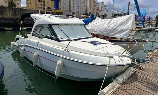 Beneteau Antares 7 usata in vendita