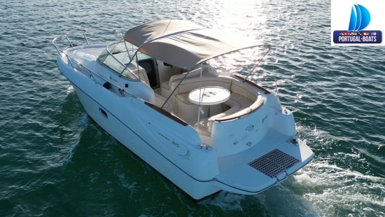Jeanneau Leader 805 usado à venda