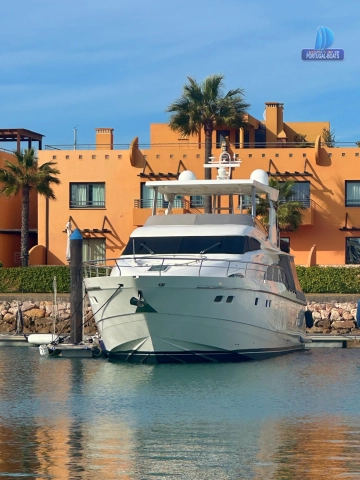 Fairline Squadron 74 Custom usado à venda