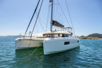 Lagoon 43 nuova in vendita