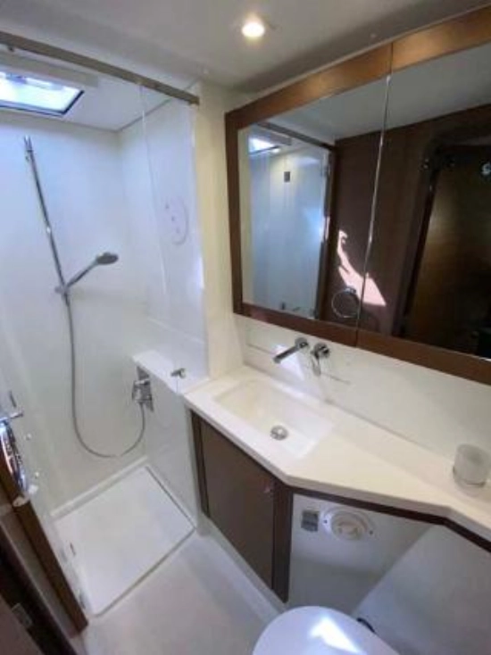 Lagoon 450 F usata in vendita