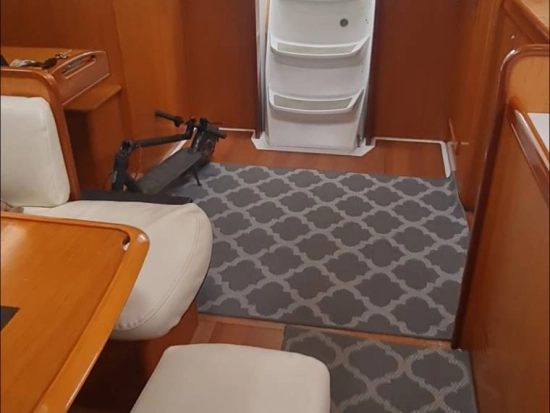 Beneteau 43.3 usado à venda