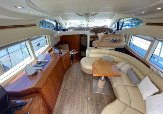 Azimut 42 Fly usado à venda