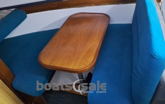 Beneteau Antares 710 de segunda mano en venta